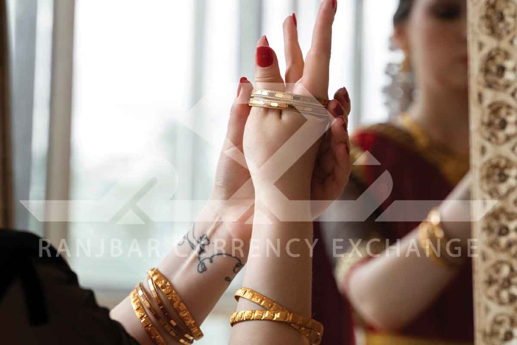 روشی راحت برای انداختن النگو